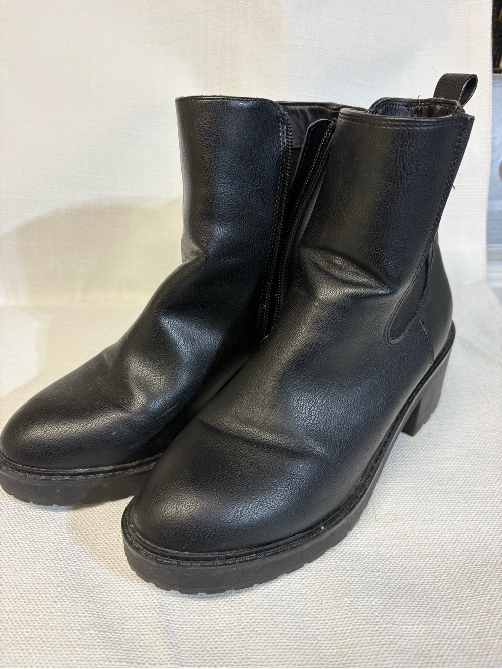 Style&Co Black Women's Ankle Boots - Classic Zip Chelsea Style